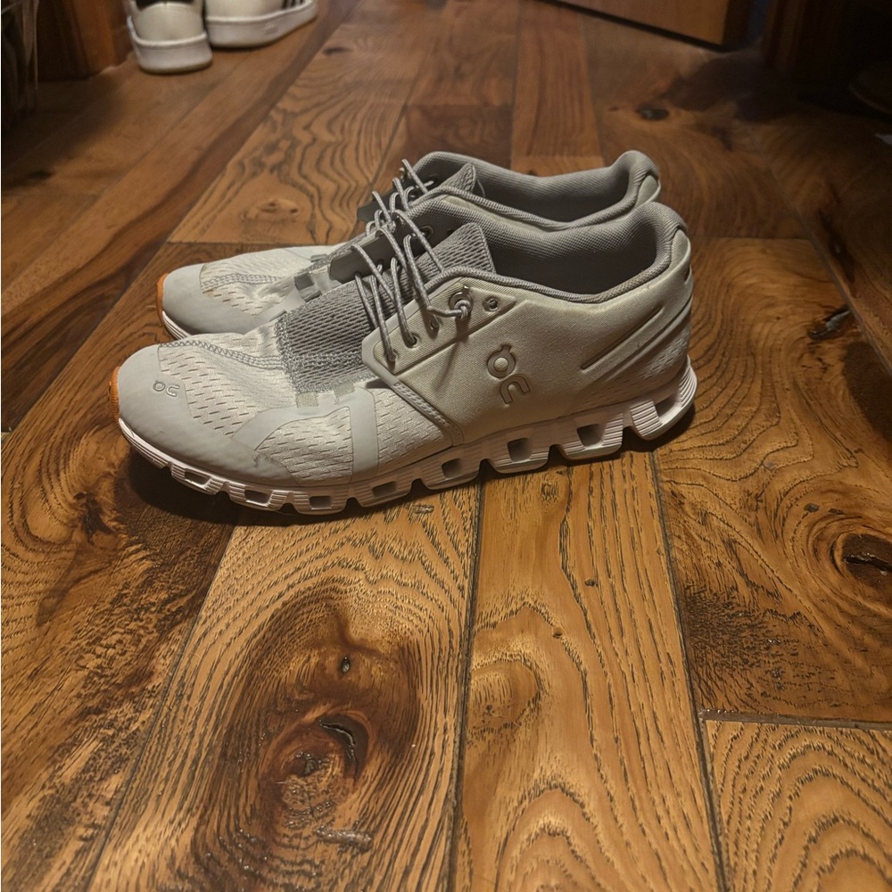 On Running Gray Sneakers